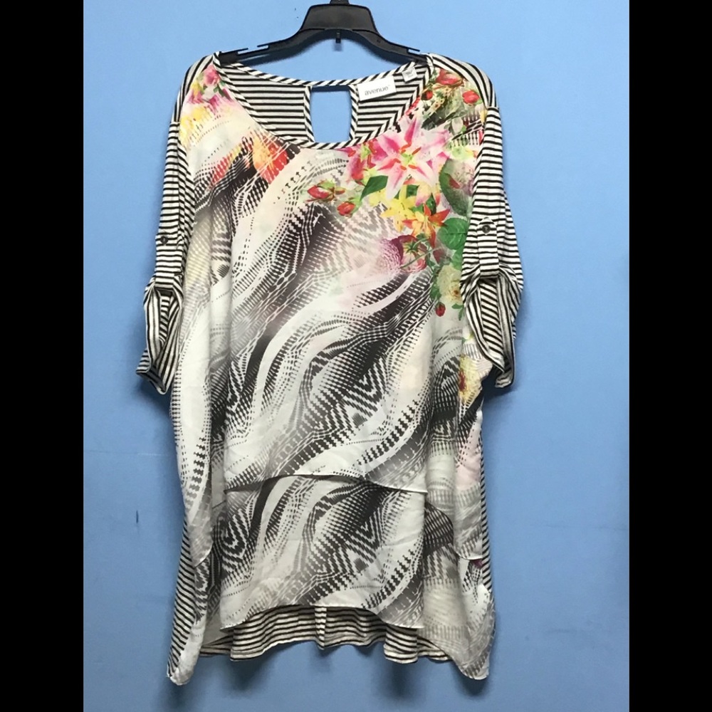 22/24 Avenue pretty shirt blouse black white pink green
